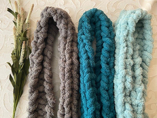 Long scarves (available in 18 colors)